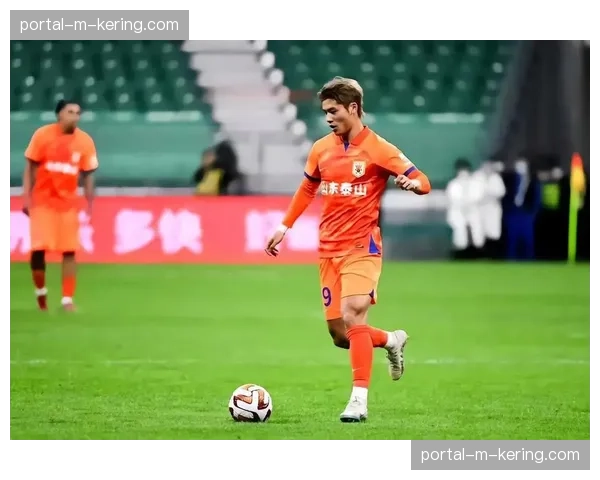 季前赛复盘:狂热队年轻阵容执行高位压迫的得与失 季前赛复盘:狂热队年轻阵容执行高位压迫的得与失